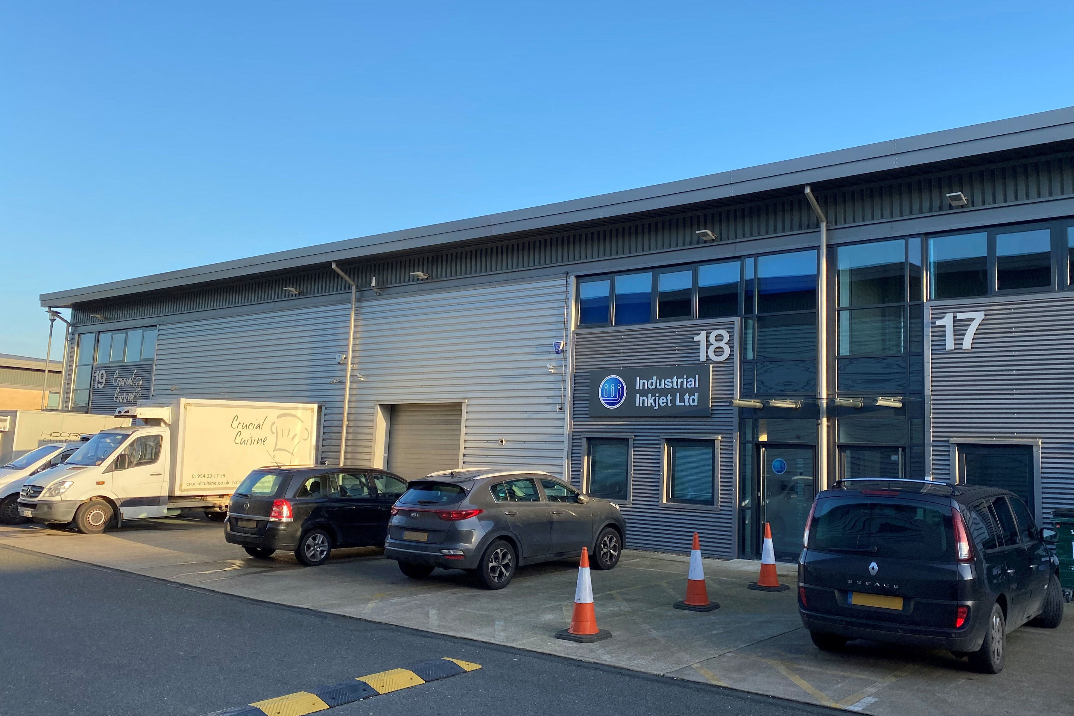 LABORATORY AND OFFICES TO LET AT BUCKINGWAY BUSINESS PARKÂ 